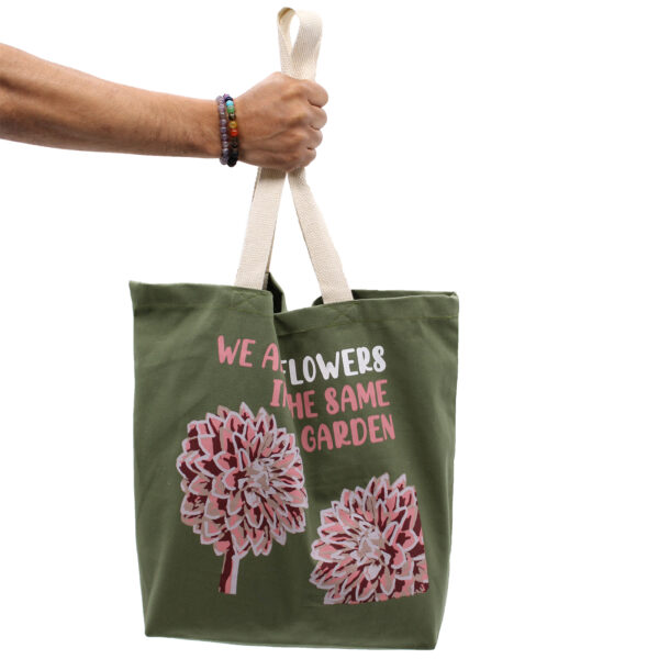 Puuvillane kott "We Are Flowers" - Image 3